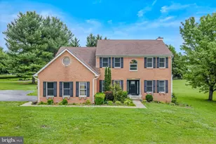 346 Deer Ridge Dr, Harpers Ferry, WV 25425 - Photo 1