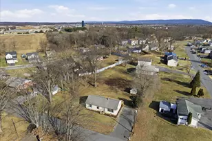 804 N Reymann St, Ranson, WV 25438 - Photo 51