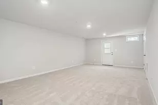 Tbb Edinburgh Ct, Charles Town, WV 25414 - Photo 5