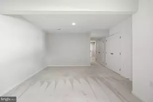 43 Cecily Way, Ranson, WV 25438 - Photo 5