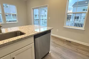 27 Rolling Branch Dr, Ranson, WV 25438 - Photo 13