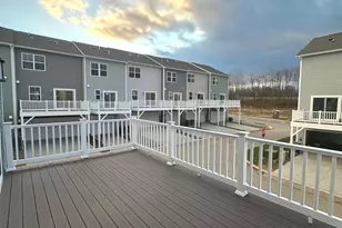 27 Rolling Branch Dr, Ranson, WV 25438 - Photo 5