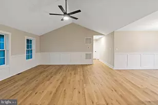 47 Mountain Overlook Dr, Harpers Ferry, WV 25425 - Photo 5