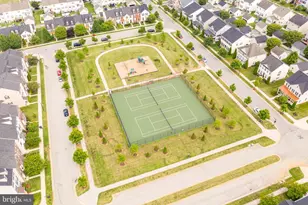 240 Davis St, Charles Town, WV 25414 - Photo 113