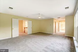 240 Davis St, Charles Town, WV 25414 - Photo 55