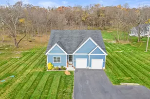 126 W Blakeley Dr, Charles Town, WV 25414 - Photo 1