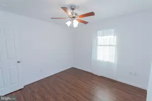 300 W 4th Ave, Ranson, WV 25438 - Photo 19