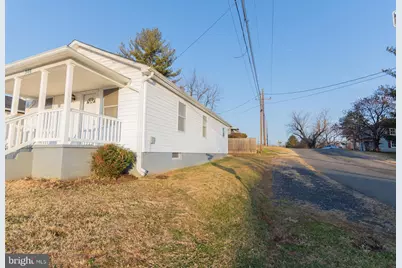 300 W 4th Avenue, Ranson, WV 25438 - Photo 45