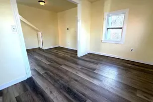 316 S West St, Charles Town, WV 25414 - Photo 7