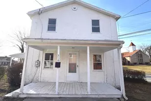 316 S West St, Charles Town, WV 25414 - Photo 1