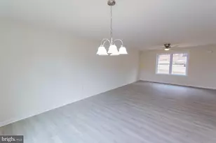 615 Alta Vista Dr, Harpers Ferry, WV 25425 - Photo 15