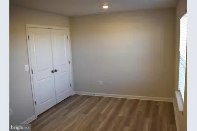 224 Swan Field Avenue, Ranson, WV 25438 - Photo 5