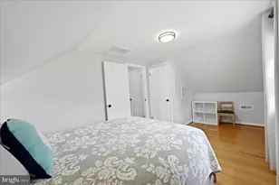 410 E Hunter St, Charles Town, WV 25414 - Photo 19