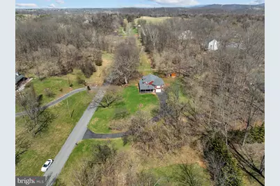 640 Stratford Lane, Charles Town, WV 25414 - Photo 5