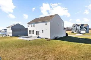 218 Haybine Dr, Shenandoah Junction, WV 25442 - Photo 7