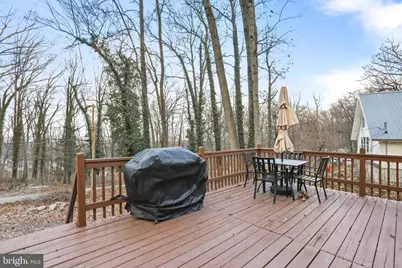 110 Red Maple Lane, Harpers Ferry, WV 25425 - Photo 17