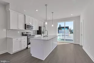 13 Oasis Ave, Ranson, WV 25438 - Photo 15