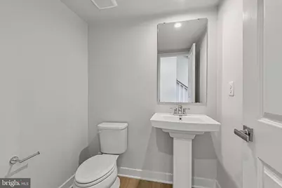 17 Oasis Avenue, Ranson, WV 25438 - Photo 5