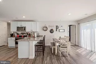 171 Centergate Dr, Charles Town, WV 25414 - Photo 9