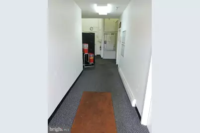 113 Liberty Street S #110, Charles Town, WV 25414 - Photo 5