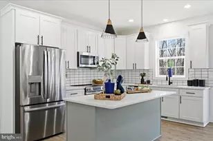 985 Hostler Rd, Harpers Ferry, WV 25425 - Photo 9