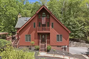 54 Sumac Ln, Harpers Ferry, WV 25425 - Photo 1