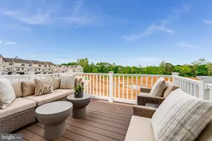 248 Swan Fld Ave, Ranson, WV 25438 - Photo 5