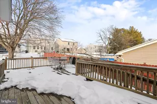 203 Apple Tree Dr, Ranson, WV 25438 - Photo 35