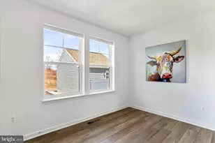 621 Lord Fairfax St, Charles Town, WV 25414 - Photo 11