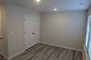 212 Swan Fld Ave, Ranson, WV 25438 - Photo 3