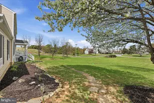 30 Green Valley Dr, Charles Town, WV 25414 - Photo 5