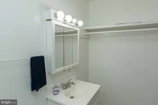 35 Grant Rd, Charles Town, WV 25414 - Photo 5