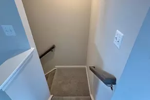 293 Mineral Springs Rd, Ranson, WV 25438 - Photo 13