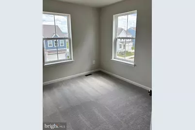 293 Mineral Springs Rd, Ranson, WV 25438 - Photo 5