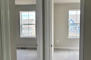 293 Mineral Springs Rd, Ranson, WV 25438 - Photo 3