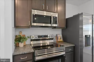 245 Monroe Ave, Ranson, WV 25438 - Photo 3