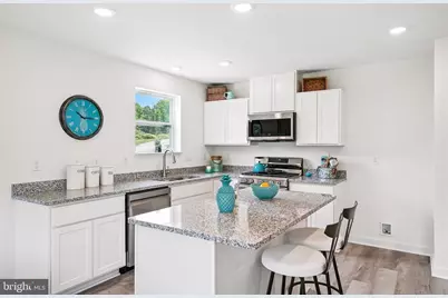 2 Monroe Avenue, Ranson, WV 25438 - Photo 15