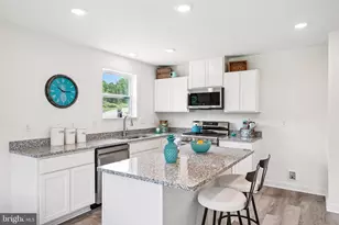 2 Monroe Ave, Ranson, WV 25438 - Photo 15