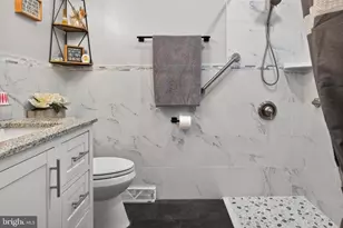 8137 Summit Point Rd, Charles Town, WV 25414 - Photo 17