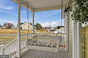 222 Heath Dr, Charles Town, WV 25414 - Photo 5