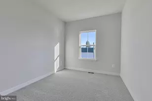 1102 Oasis Ave, Ranson, WV 25438 - Photo 27