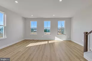 1102 Oasis Ave, Ranson, WV 25438 - Photo 23