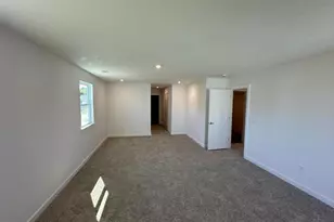 227 Monroe Ave, Ranson, WV 25438 - Photo 7