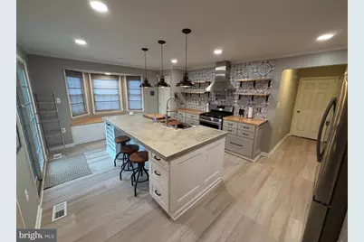 75 Karen Lane, Shenandoah Junction, WV 25442 - Photo 3