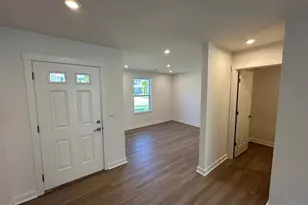 3 Monroe Ave, Ranson, WV 25438 - Photo 5