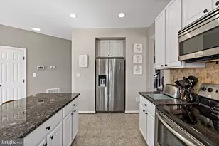 118 Carriage Dr, Harpers Ferry, WV 25425 - Photo 23