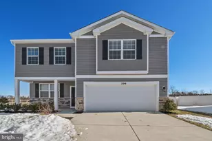 194 Gumspring Dr, Charles Town, WV 25414 - Photo 1