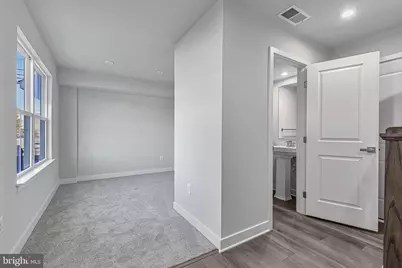 1202 Oasis Avenue, Ranson, WV 25438 - Photo 5