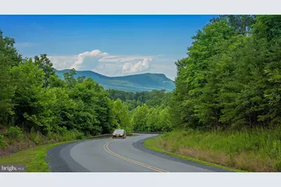 439 Presidents Pointe Avenue, Ranson, WV 25438 - Photo 45