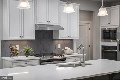 1554 Wallace Boulevard, Ranson, WV 25438 - Photo 13